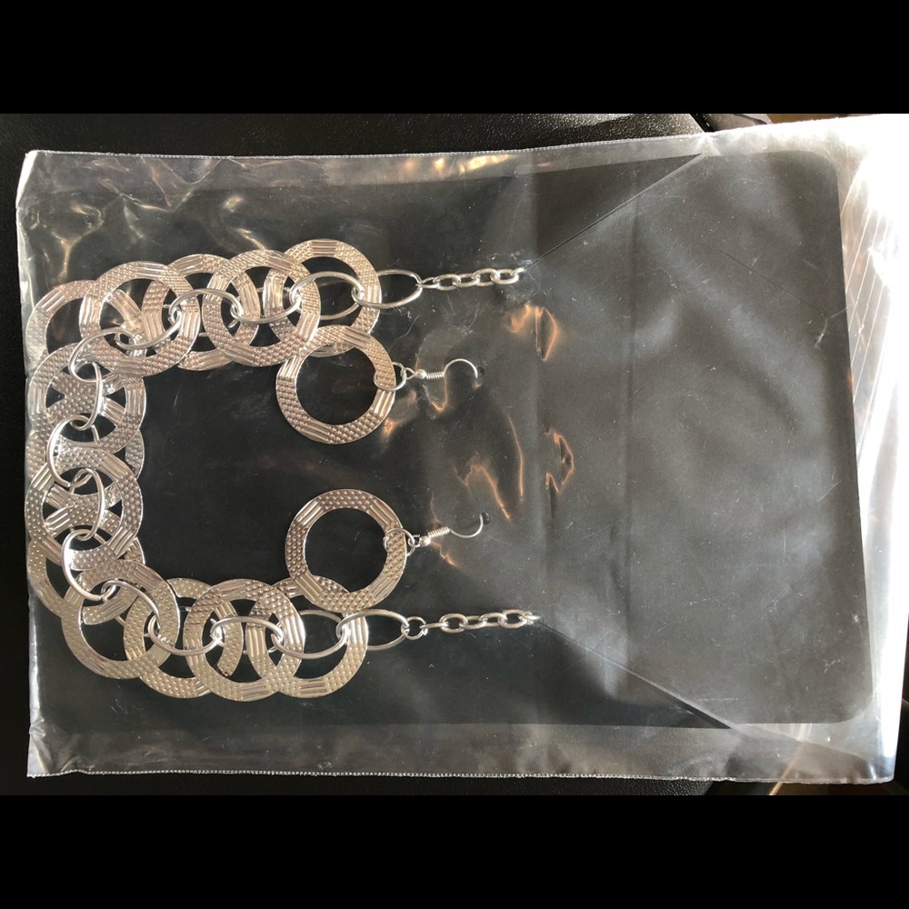 Chains and rings